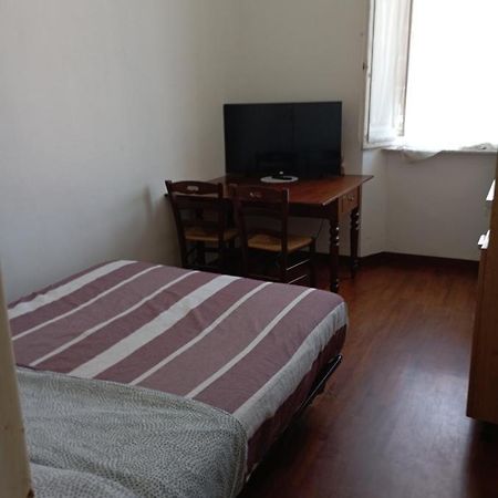 Casa Sofia Apartment Ливорно Екстериор снимка