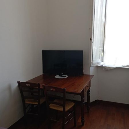 Casa Sofia Apartment Ливорно Екстериор снимка