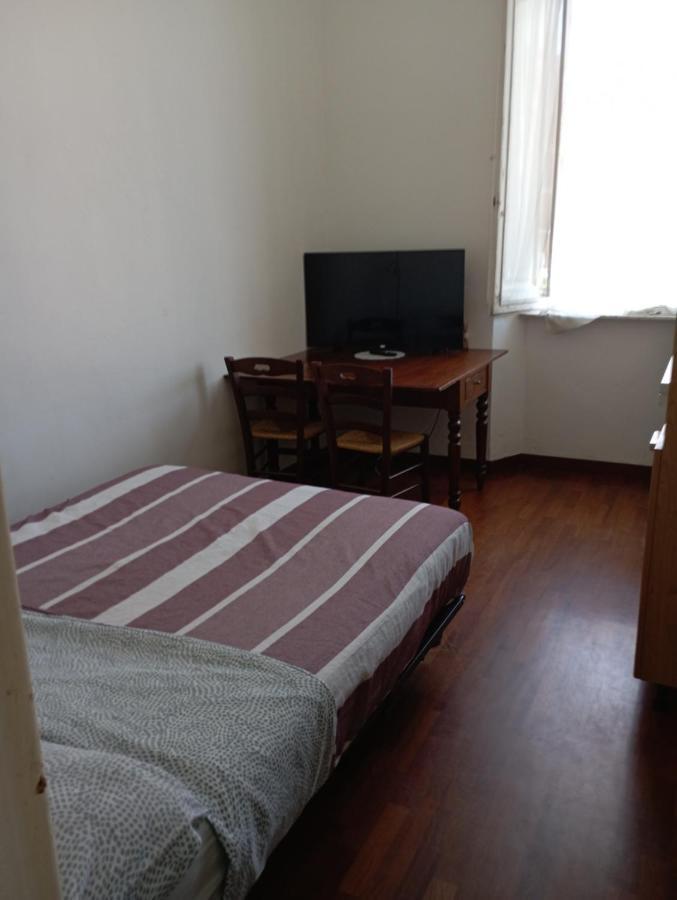 Casa Sofia Apartment Ливорно Екстериор снимка